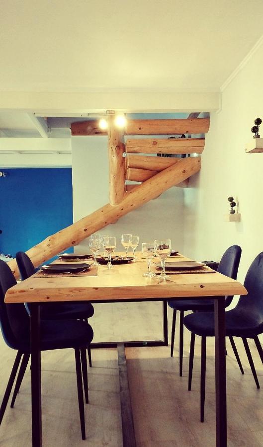 Spiro's By Alegria