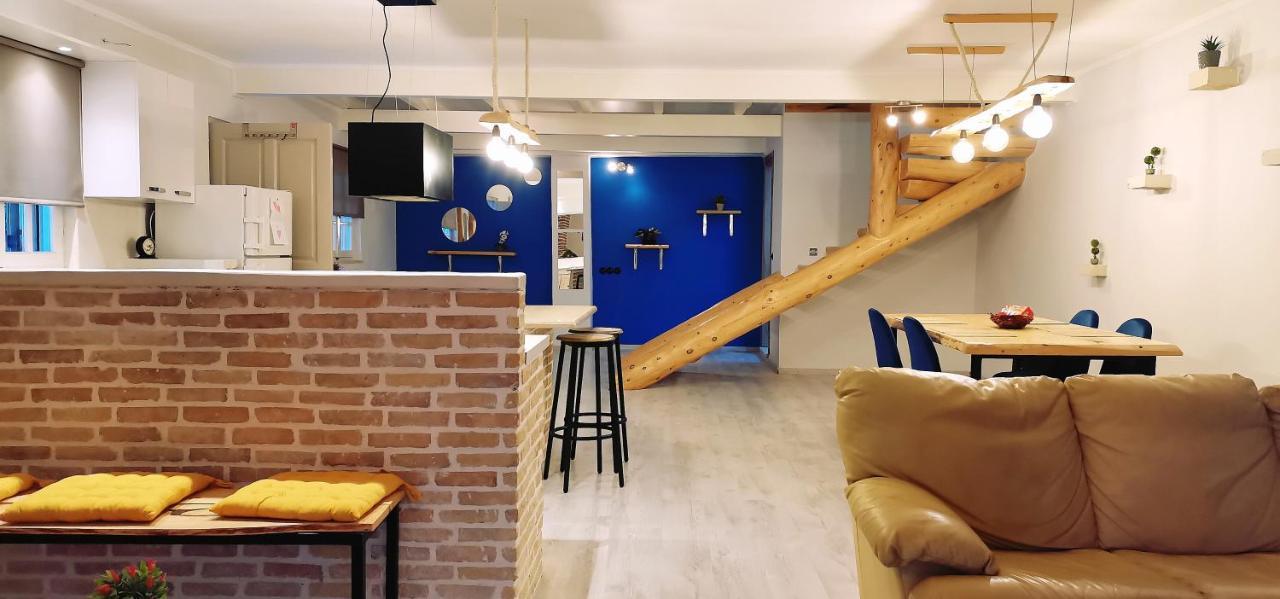 Spiro's By Alegria Apartment *